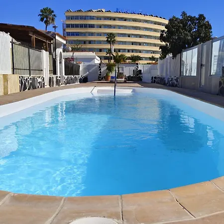 Stylish 2 Bedroom Bungalow By Pride Holiday Rentals Maspalomas  Exterior photo